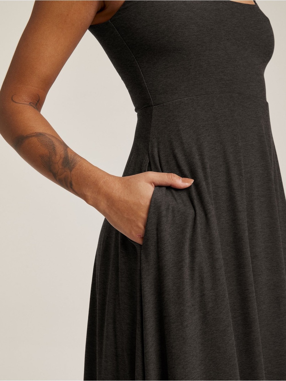 Beyond Yoga Featherweight At The Ready Square Neck Midi Dress - Picture 3 of 8